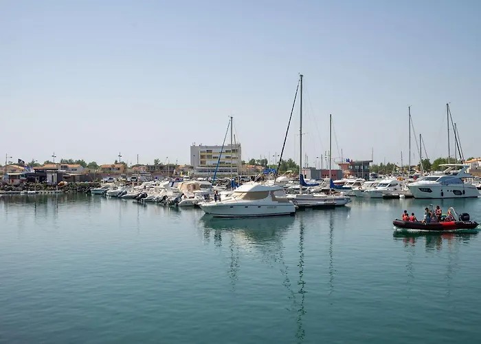 Apartman Renove 4 Pers. Proche Plage, Calme, Parking, Animaux Acceptes - Fr-1-387-131